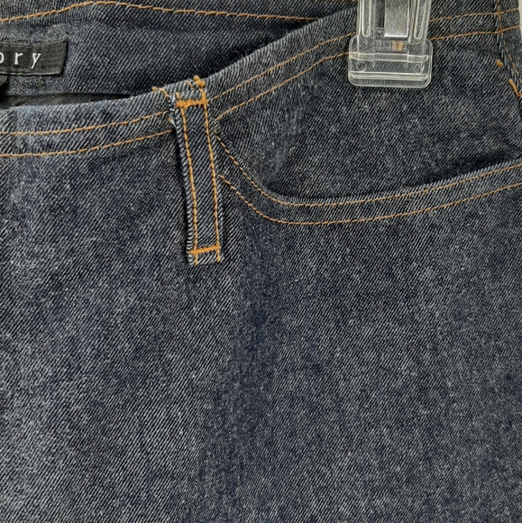 Theory cropped denim straight-leg capri's … - Picture 5 of 8